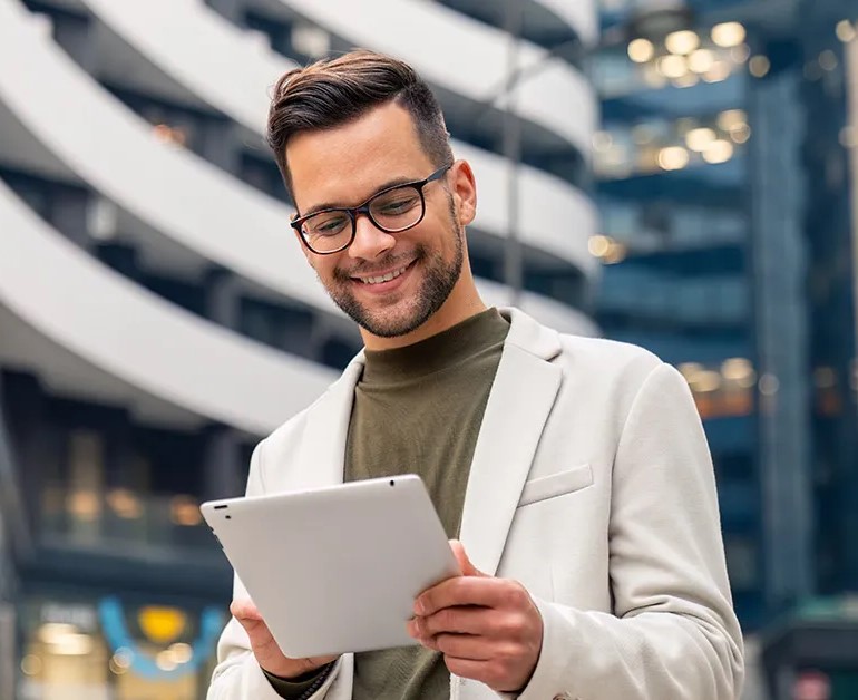 turn ai into execution 3 strategies for orchestrated customer service banner image turn ai into execution 3 strategies for orchestrated customer service banner image
